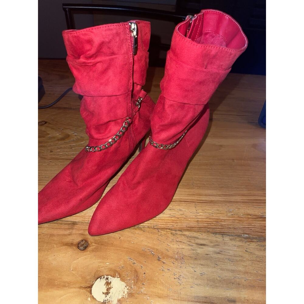 Marc Fisher Women’s Block Heeled Faux Suede Red Zip Up Fashion Booties Sz-7.5